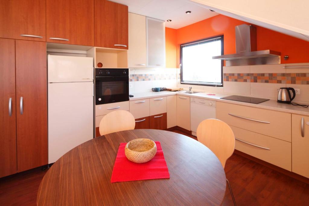 Pozitiv Hostel Zagreb Zimmer foto